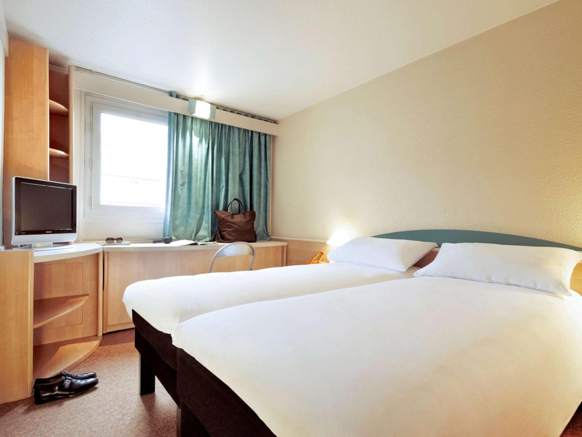 Ibis Hotel لقنت المظهر الخارجي الصورة